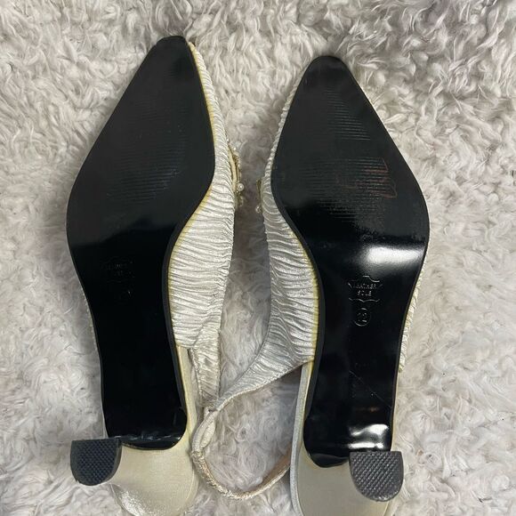 Whittall Shon fabric off white satin scrunch 
White Pearl Embellished Shoes SZ12 - Picture 9 of 10